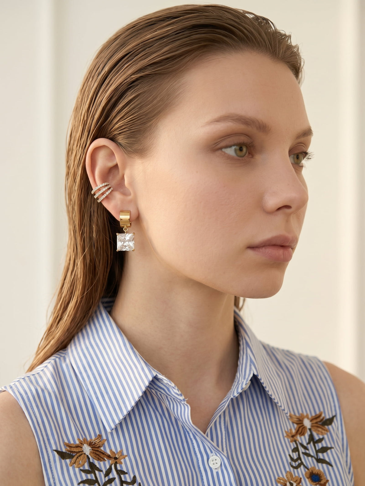 Cyra Princess Hoops