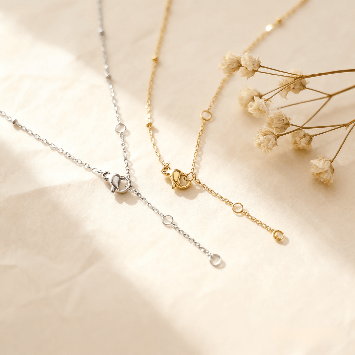 Linked Circles Necklace | Gold Interlocking Circle Necklace