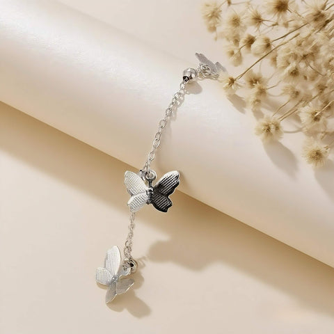 Butterfly Pendant Handmade Anklet — close-up of delicate butterfly charm on adjustable anklet chain, summer accessory.