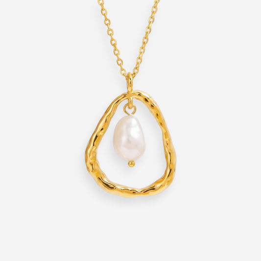 Gold organic circle pendant necklace with single pearl drop waterproof stainless steel.