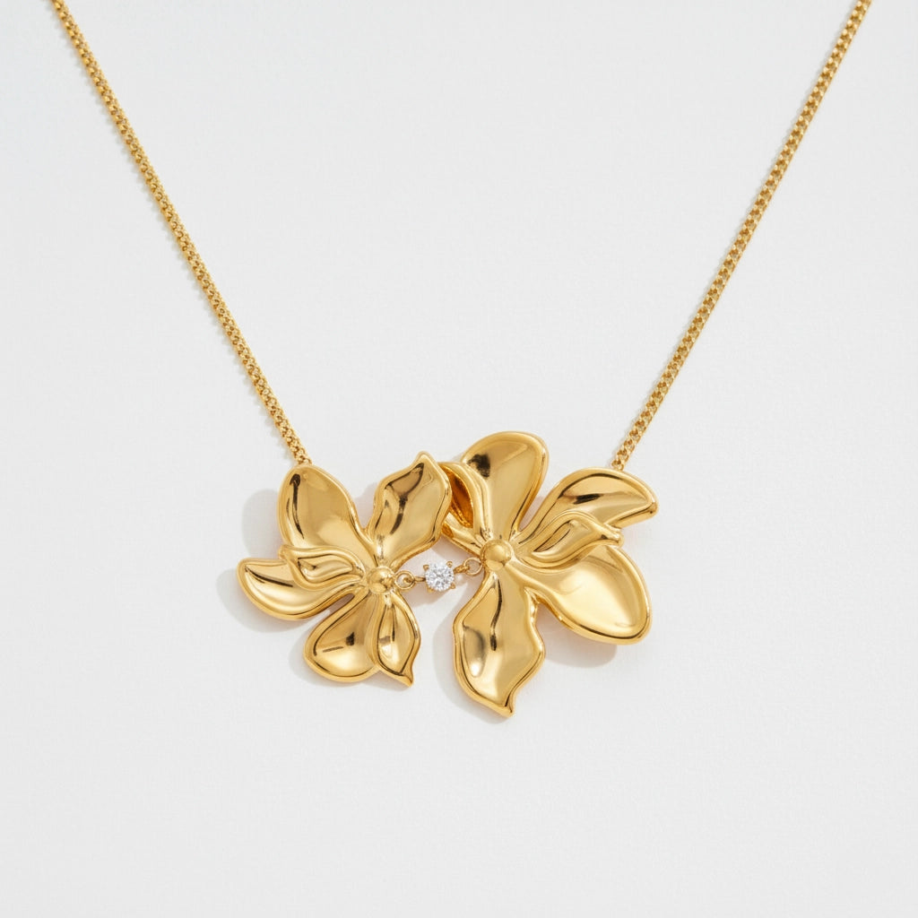 O'Keeffe Double Flower Necklace Secondary image