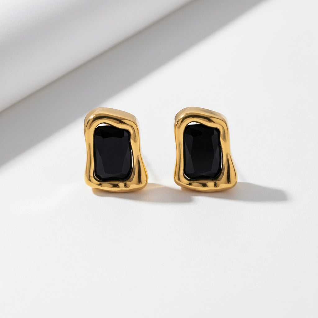 Black onyx style rectangular stud earrings vintage gold design.
