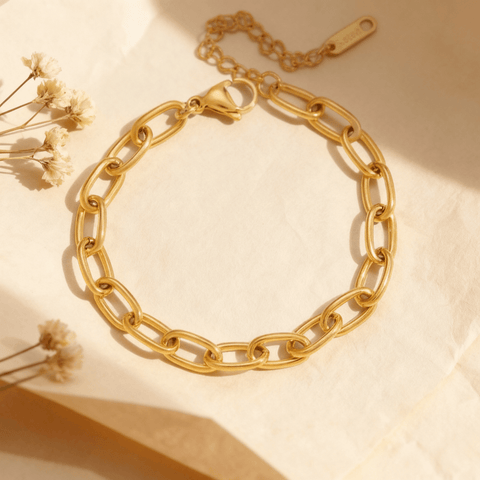 The classic paperclip chain bracelet from The Amalfi Layering Set, displayed to highlight the details of its adjustable extender chain and secure lobster clasp.