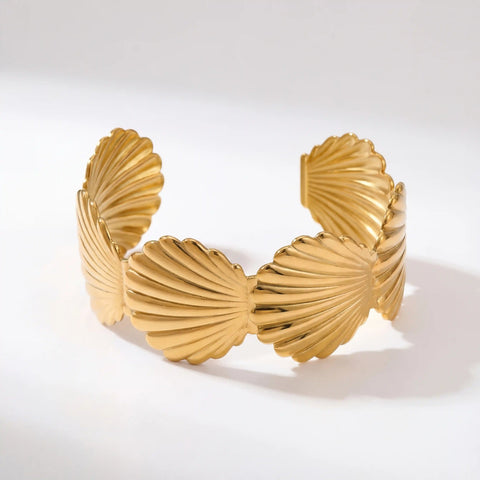 Wide scallop shell cuff bracelet gold stainless steel waterproof statement jewelry.