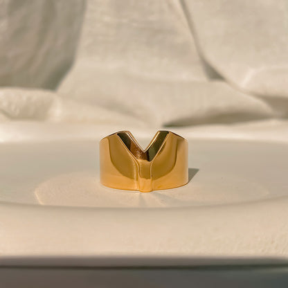Chunky Gold Initial Ring | Bold Letter Ring