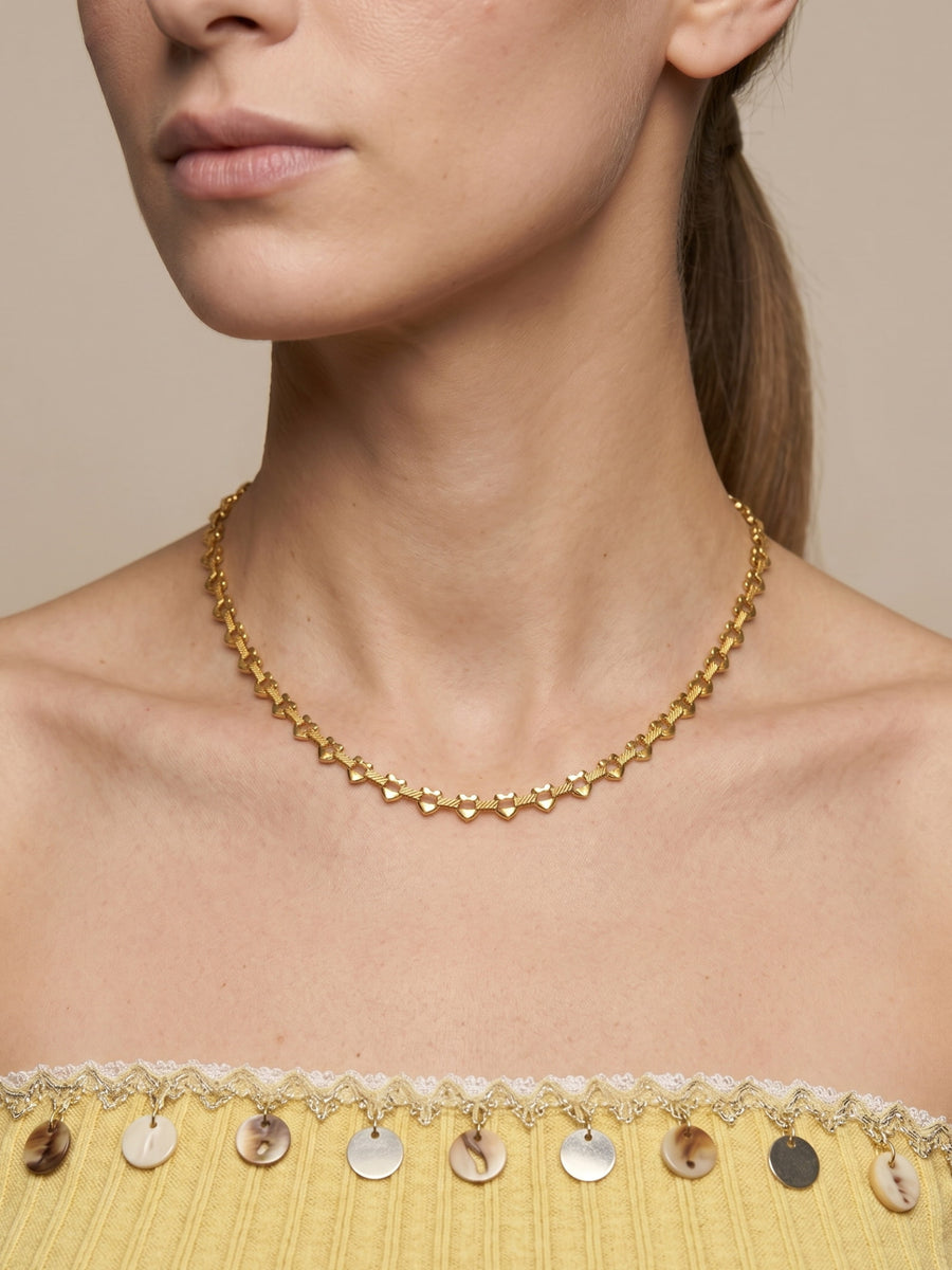 Carina Ribbed Heart Chain