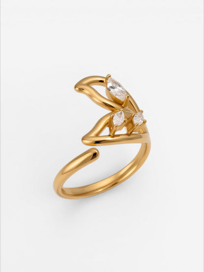 Elara Wing Ring