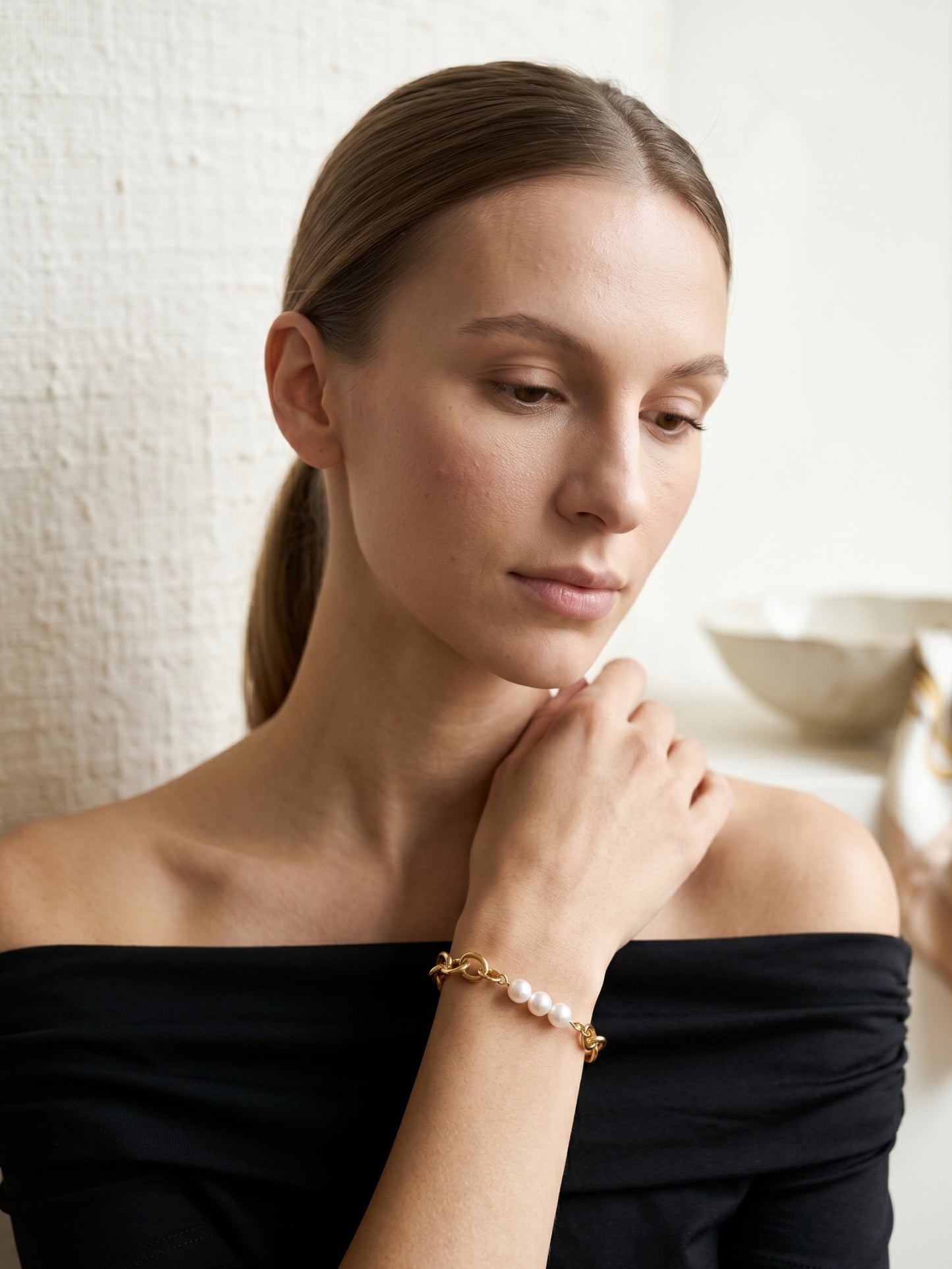 Elodie Bow & Pearl Bracelet