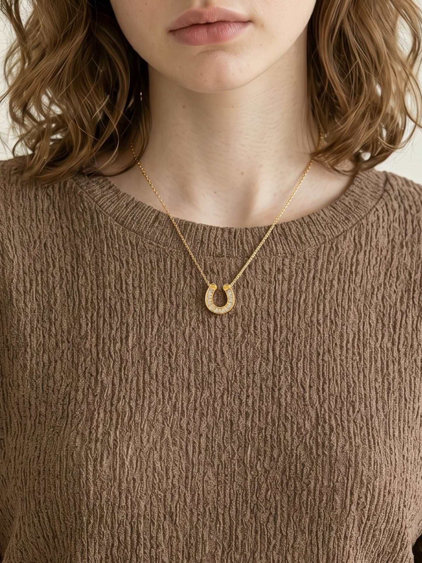 Fortuna Horseshoe Necklace