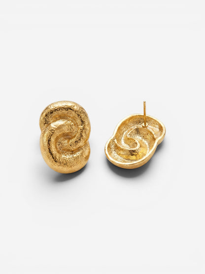Hebe Molten Studs
