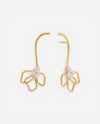 Pearl Petal Curve Earrings
