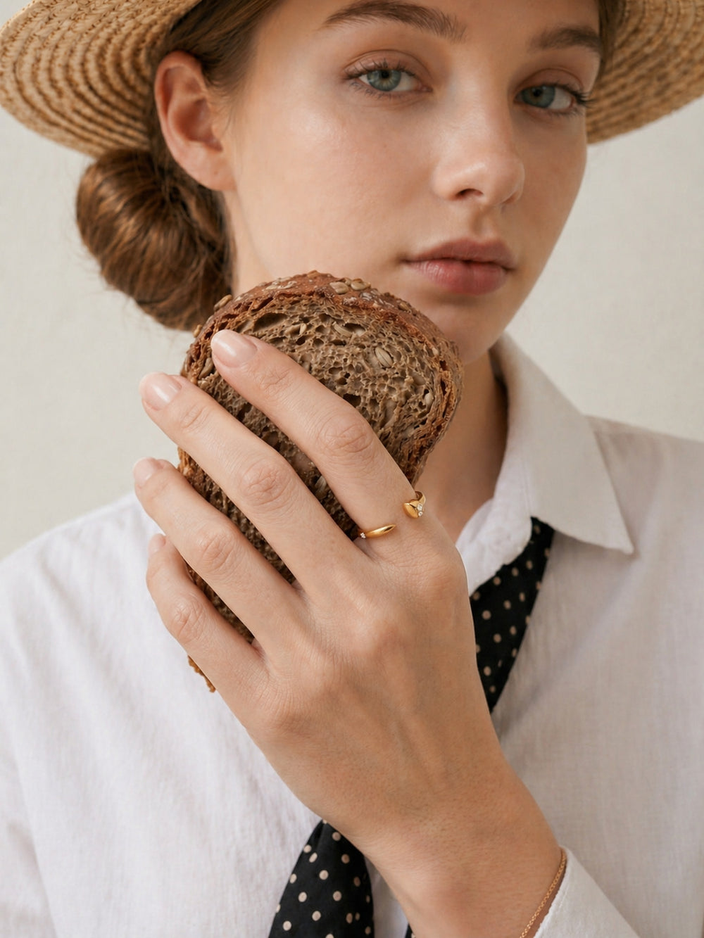 Solis Nail Ring