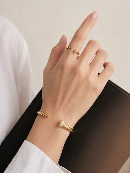 Solis Nail Bangle