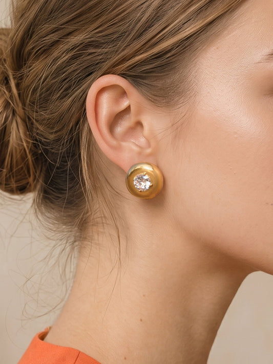 Vesta Bold Dome Studs