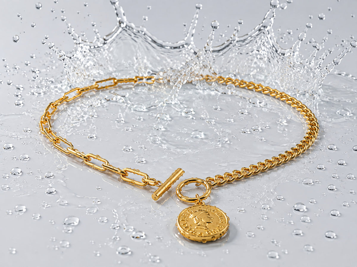 Waterproof
Tarnish-free
Hypoallergenic